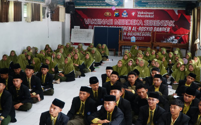 MA AL-ROSYID RESMI LAKSANAKAN PEMBEKALAN PRAKTIK MENGAJAR (AMALIAH)